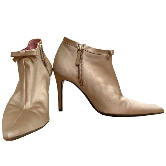 Judith Leiber Gold Tan Bow Booties Size 8B - Picture 1 of 11